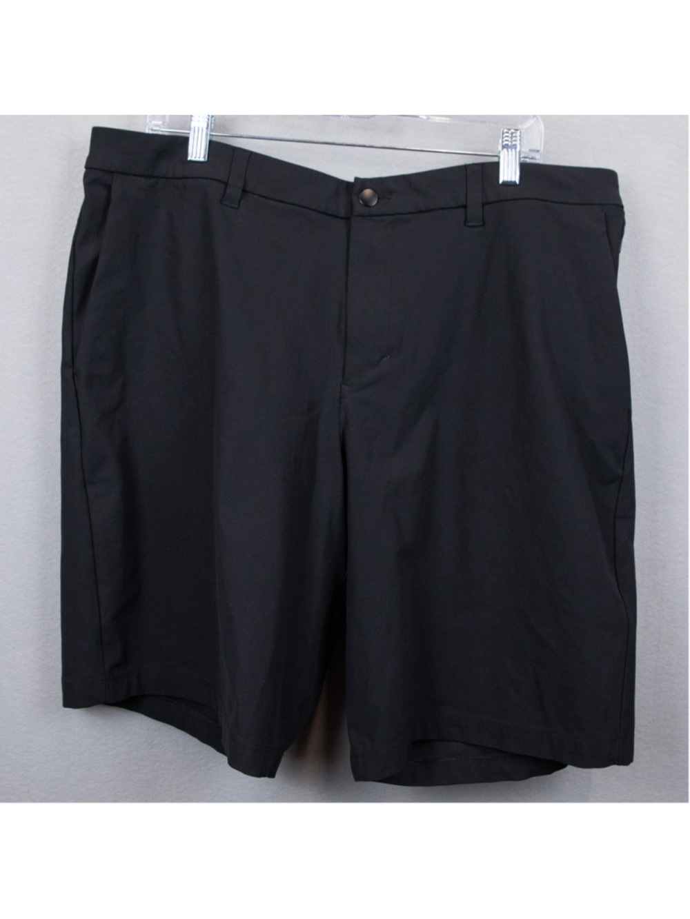 Lululemon Commission black shorts-38